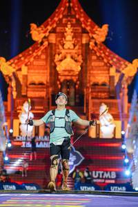 BIB: 195
                            <button type="button" onclick="openModal(22348409)" class="btn btn-primary btn-sm float-right btn-popup" data-toggle="modal" data-target=".modal-high-quality">
                        <i class="fas fa-shopping-cart"></i> Add to Cart
                    </button>
                                            <button type="button" onclick="isThisMe(22348409, true)" class="btn btn-success btn-sm float-right btn-popup btn-isme hidden" data-toggle="tooltip" data-placement="bottom" title="นี่คือรูปของคุณใช่ไหม คลิกที่นี่เพื่อเอาเข้าอัลบั้ม">
                        <i class="fas fa-plus"></i> Add to album
                    </button>
                    <button type="button" onclick="isThisMe(22348409, false)" class="btn btn-warning btn-sm float-right btn-popup btn-isnotme hidden">
                        <i class="fas fa-ban"></i> Remove from album
                    </button>